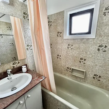 Nissi Chrysland Apartment *