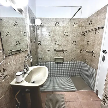 Apartment Nissi Chrysland *